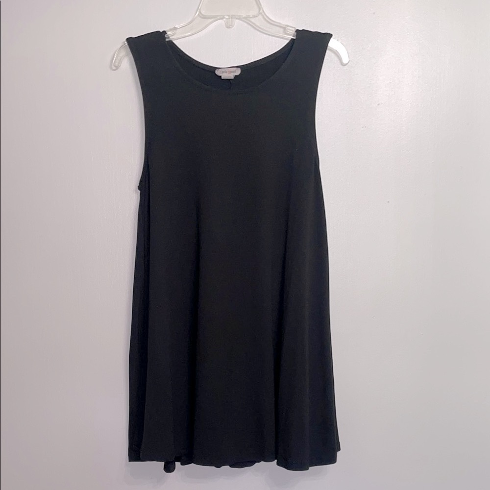 Black Sleeveless Dress